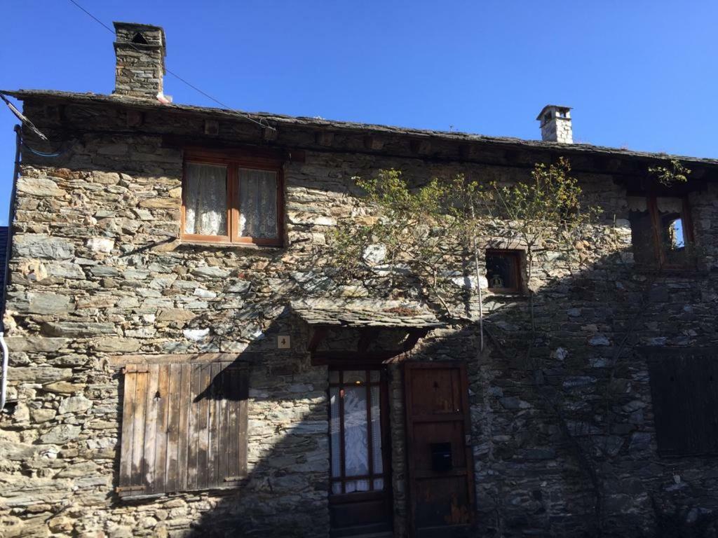 Casa De La Font De Dalt Villa Queralbs Exterior photo